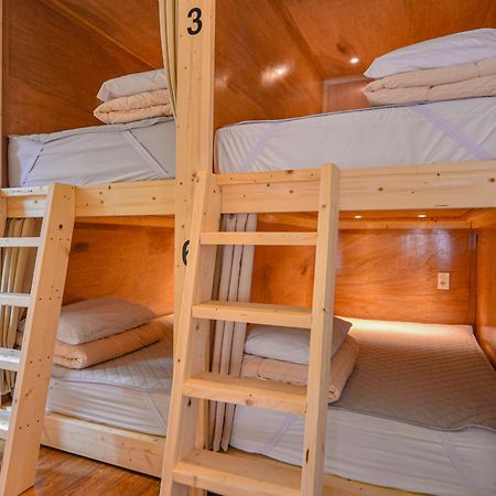 Helloworld Guesthouse Сеул Экстерьер фото